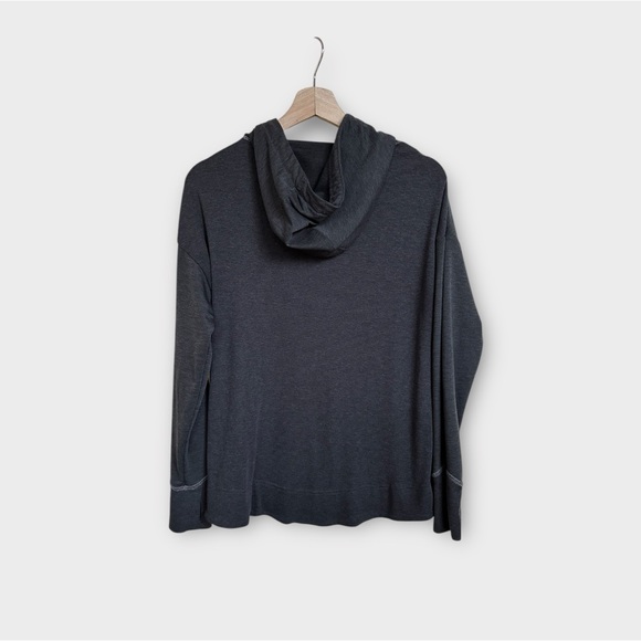 Kuhl Women's Rhea Hoodie Pullover in Charcoal, size S - Picture 2 of 6